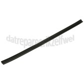Foto van Bauknecht Dorpelrubber Onderzijde bij de deur GSX4756 -53,7cm- 