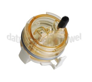 Foto van Whirlpool Schakelaar Bij watercollector sensor ADG9966, GSF2581, GSX7984 
