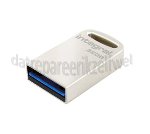Foto van Integral Memory stick 32GB Metal Fusion USB Flash Drive USB 3.0 