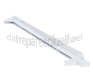 Foto van Beko Strip Van glasplaat, achter CS232030, CNA28421, CN288120 