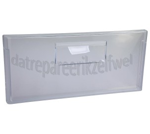 Foto van Hotpoint Frontpaneel Van vrieslade, onder FUFM171G, EBL18221F, EBL18113FEX 