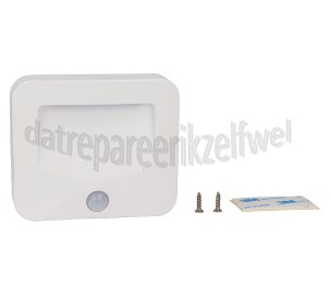 Foto van Calex Ledlamp Spot On Outdoor Motion Sensor Light 10 Lumen, 0.45Watt, 2700K, IP44 