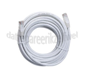 Foto van UTP/Netwerk kabel UTP CAT6 Netwerkkabel, RJ45- RJ45 Male 10 Meter wit 