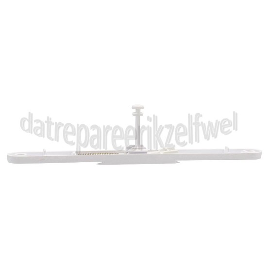 Foto van Bauknecht Slotplaat v. deurgreep -wit- lang TRA 2250-TRK 2870 