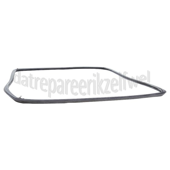 Foto van AEG Deurrubber Rondom ovenzijde B4100D, B8100B, E6000A 