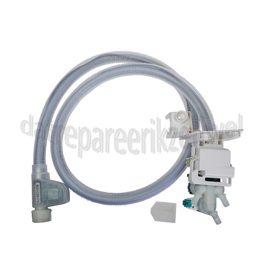 Foto van Bosch Slang Toevoer -incl. waterslot- WAW32890NL, WM14W740, WM14W7G2 