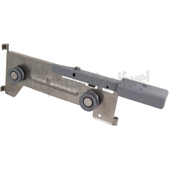 Foto van ASKO Rail Bovenkorf, links DSD644G, VA68211TT 