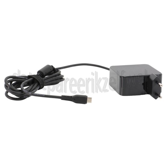 Foto van ACT Adapter Laptoplader 65W met Power Delivery Universeel, USB Type-C, 2 Meter 