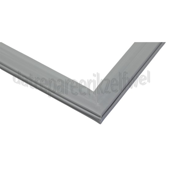 Foto van Whirlpool Afdichtingsrubber Vriesgedeelte BSNF8452OX, W9821COX 