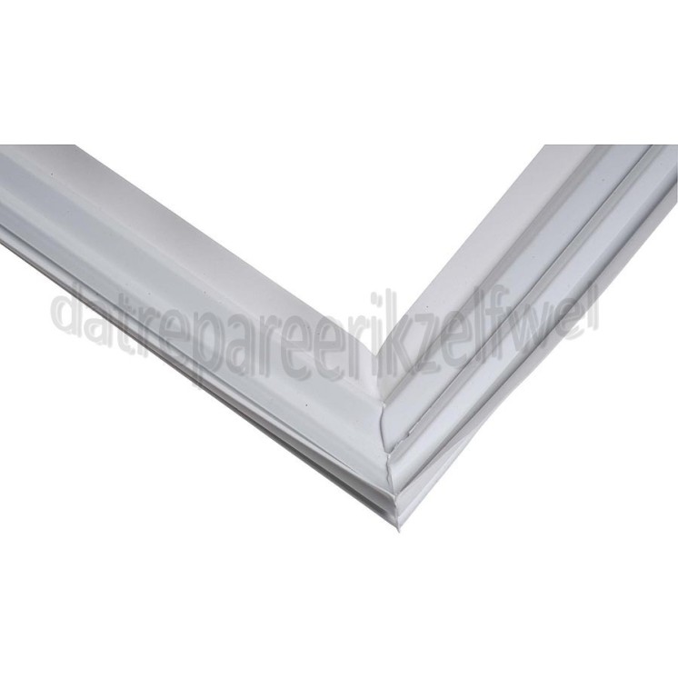 Foto van Zanussi Afdichtingsrubber van deur koel/vrieskasten ZI4120F, ZI4165, ZI1641 