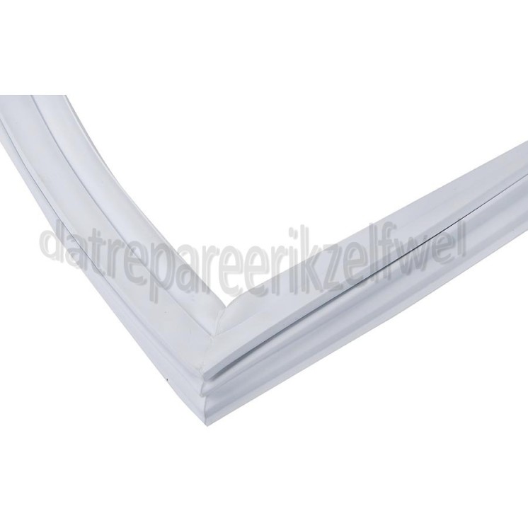 Foto van Ariston-Blue Air Afdichtingsrubber 567x588mm vriesgedeelte A2071, GSU160, BTS1624AI 
