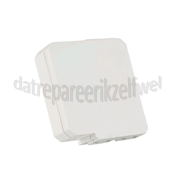 Foto van KlikAanKlikUit Schakelaar Mini inbouw zender AWMT-230 Draadloze bediening 