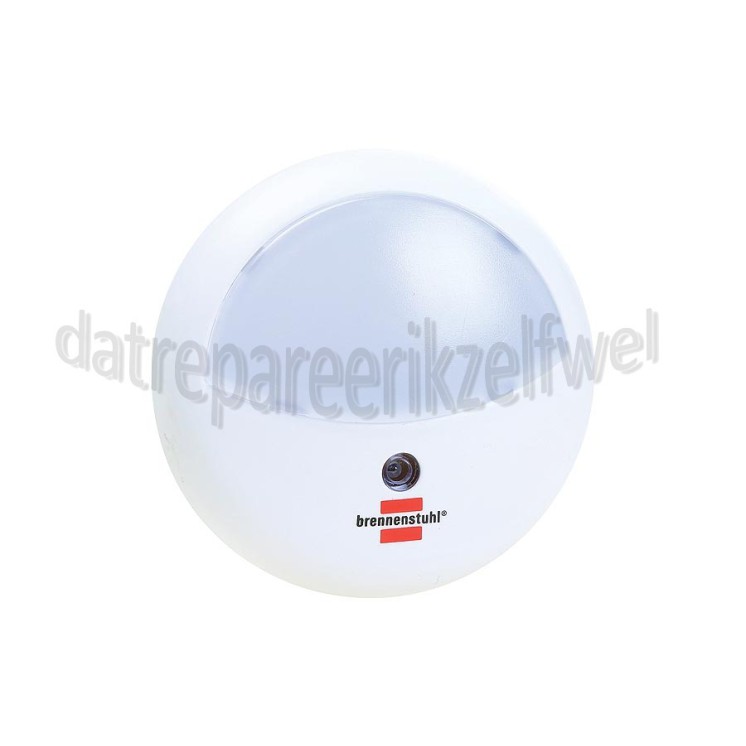 Foto van Brennenstuhl Ledlamp LED Nachtlampje met schemersensor Orientatieverlichting 